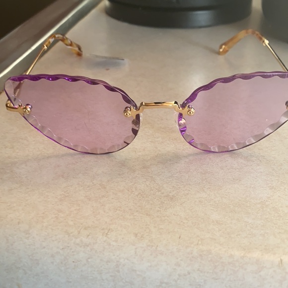 NWOT Chloe purple sunglasses